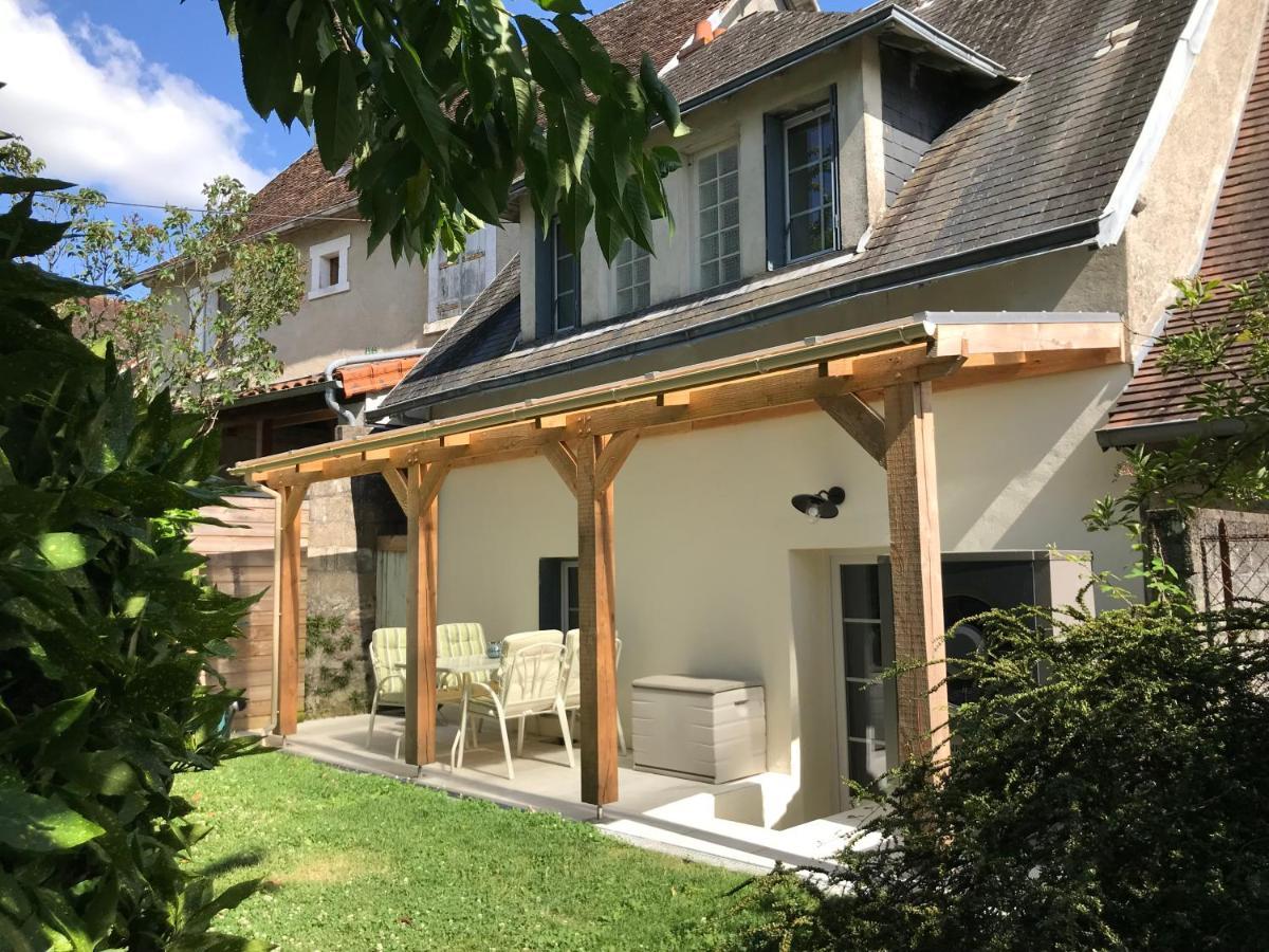 Villa Town House Jumilhac-Le-Grand Esterno foto